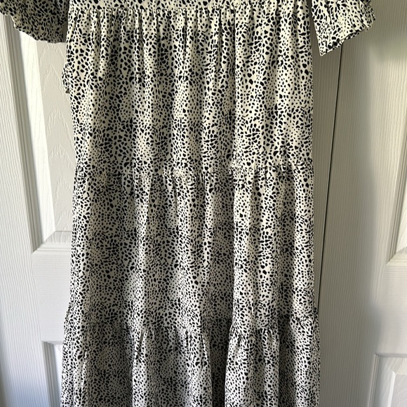 Tiered White with Black Midi Wrap Dress - Picture 13 of 14